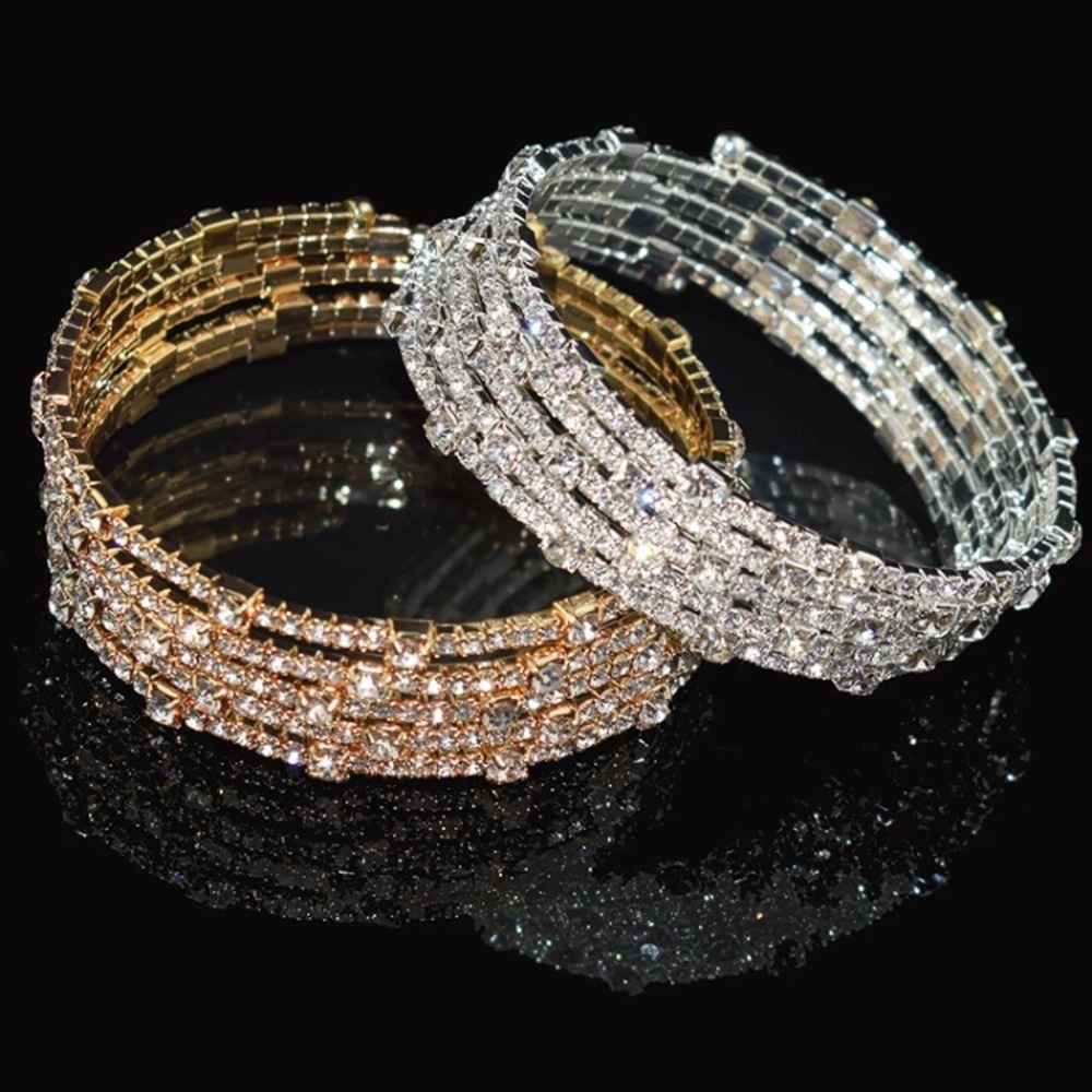⚜️[𝟯/$𝟯𝟴]⚜️5 Layered Silver Crystal Bangle NEW - Picture 3 of 6
